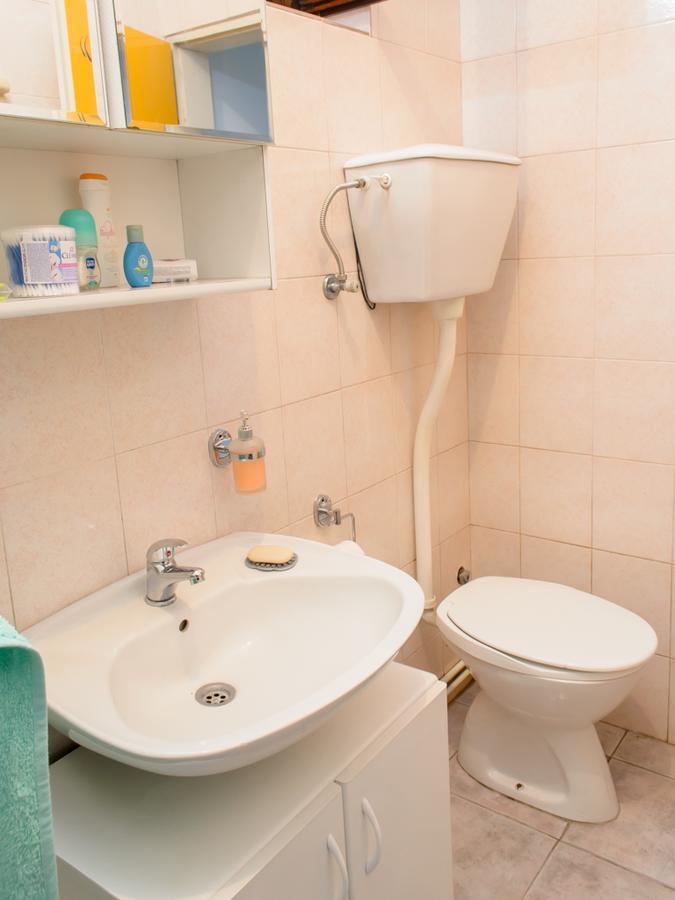 Hostel White Town Belgrado Esterno foto