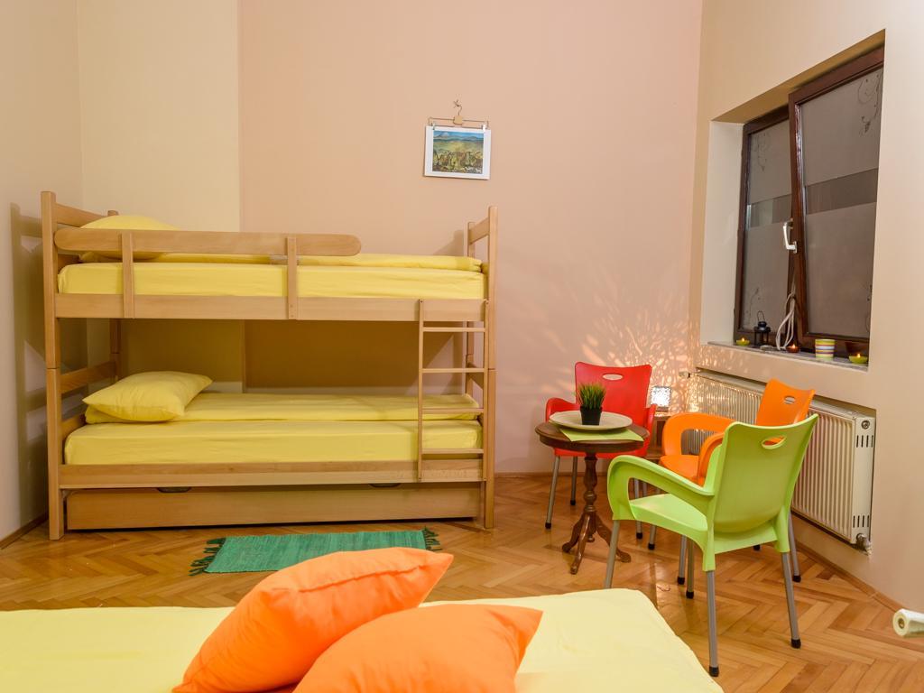 Hostel White Town Belgrado Esterno foto